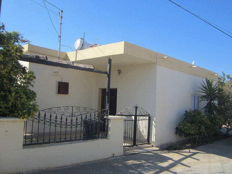 BeachCyprus's tweet photo. The agents at Busy Bees have just added a new property to their website: £89.950 3 BED BUNGALOW IN MEHMETCIK Click here: https://t.co/eIGzPecNrQ #VacationHouse #NorthCyprus https://t.co/bvqc98yKRG