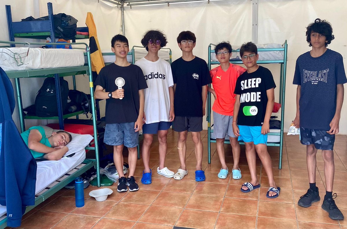 WilsonsCoCurric's tweet photo. Water sports update: final night room inspections - all of the happy campers have improved their scores! https://t.co/l8BVlLwkQr
