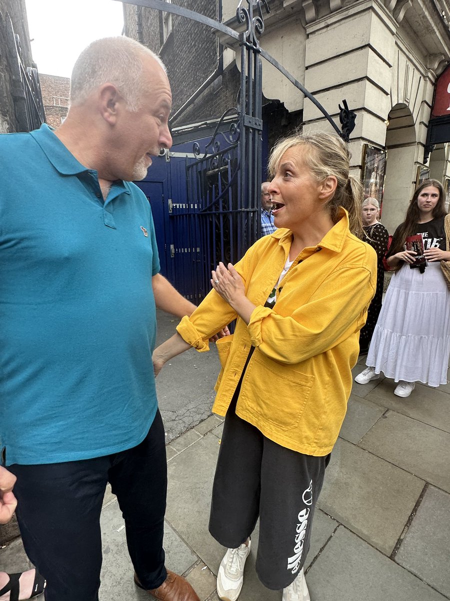 johnnydev66's tweet photo. Had a great birthday treat @crownjewelsplay yesterday, very funny and highly recommended! And it’s just struck me who @almurray reminds me of - Untouchables era Connery! Thanks for a great afternoon x https://t.co/qRevUCnptw