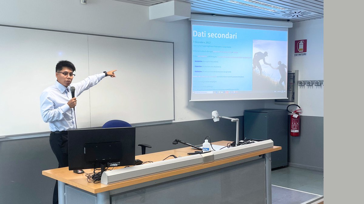 UniBergamo's tweet image. Concluso il percorso formativo della #StartCup School #UniBg: tre settimane di lavori in cui sono state sviluppate #idee innovative e #talenti imprenditoriali.  Prossima tappa la StartCup Competition in programma ad ottobre bit.ly/43JSX2m