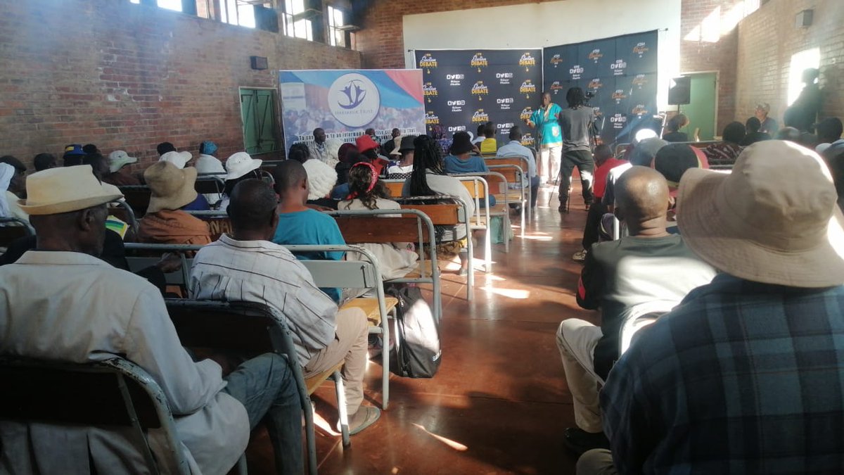 byopra's tweet photo. #ElectionDebateSeries #Pumula ward 19, residents came in their numbers to get an understanding of the party manifestos from aspiring ward Councilors.
If a debate is rolling out in an area near you, feel free to participate as the #ElectionDebateSeries unfolds #ZimElections https://t.co/uHMioFidDQ