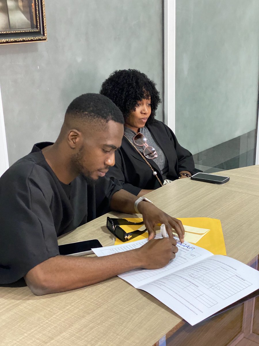 mubdhabhomes's tweet photo. Exciting News Alert! 🎉 We're thrilled to announce that Luxiar Construction Ltd in partnership with Mubdhab Homes Ltd has signed @josh2funny as brand ambassador! 🌟🏗️

In this creative meeting, we explored building a brighter future while having a great laugh! 😄 https://t.co/K6O0nxujLy