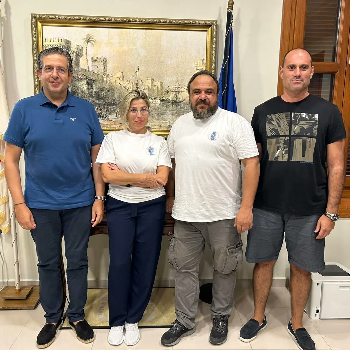 athensmedschool's tweet photo. Κλιμάκιο του ΠΜΣ «Παγκόσμια Υγεία–Ιατρική των Καταστροφών» της Ιατρικής Σχολής, υπό τον συντονισμό του Κοσμήτορα της Σχολής Επιστημών Υγείας Καθ. Ε. Πικουλή, βρίσκεται από τις 26 Ιουλίου στη Ρόδο για την υποστήριξη των υγειονομικών δομών του νησιού. 
#wildfires #Greece #rhodes https://t.co/qWpbi3Ap0T