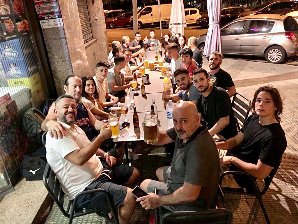 ClubJudoTgn's tweet photo. Ahir vam tancar la temporada amb un molt bon entreno amb els companys del Judo Sakura de Reus. Com sempre gràcies per convidar-nos!!

#club #judo #tarragona #sakura https://t.co/pqO1wk625F