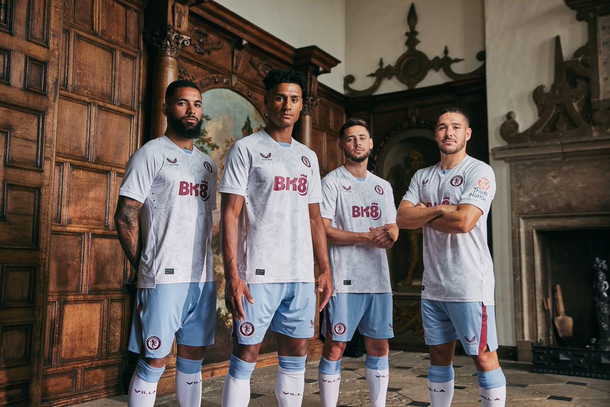AVFCStatto's tweet photo. The new Aston Villa away kit is here. 

What do you think of it? 

#avfc | #utv | #vtid https://t.co/OirXey9gKH