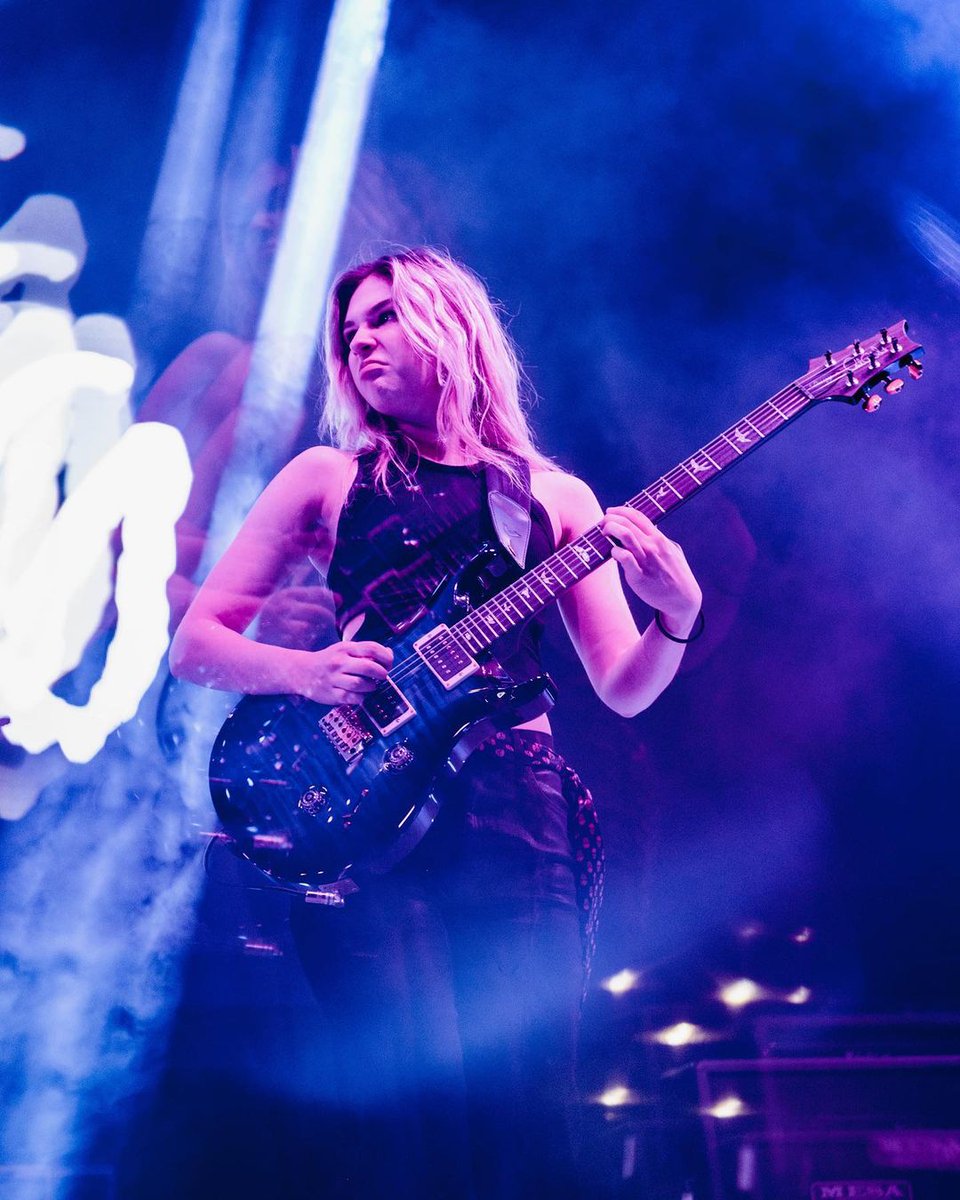 TheWarningAust's tweet photo. ⚡️🎸🤘It’s Dany Day. ☺️🔥⚡️
#TheBestDay #DanyVillarreal #TheWarningBand
https://t.co/UUoIKqiShY https://t.co/UfnXoxkagf
#femaleguitarist #rockguitarist #mansonguitars #PRSGuitars #inearzartist #mujeresguitarista #OrangeAmps #LavaRecords #DanyDay https://t.co/fwf8pVNk3p