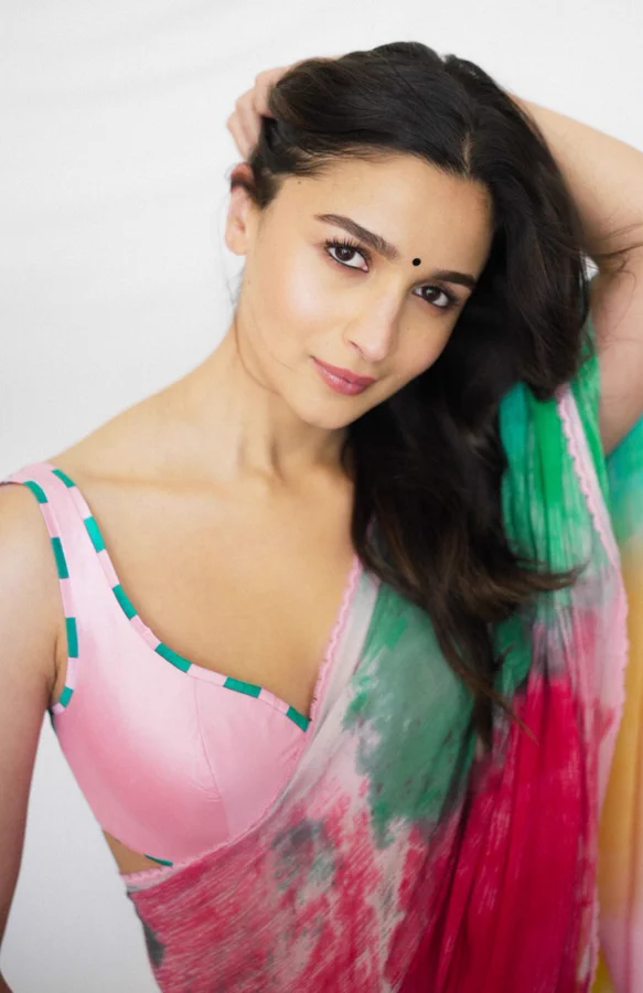 F2G71EwWMAAcu_v?format=webp&name=900x900