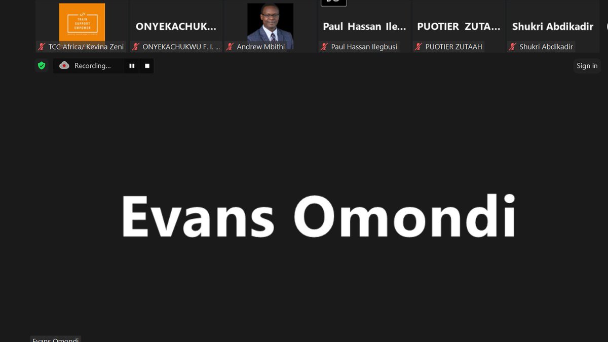 helyxAnalytix's tweet photo. Delighted to have Dr. Evans Omondi from @iLabAfrica with us, sharing his insights on how #DataScience and #BigData are empowering advancements in diverse domains of research. https://t.co/vJC9umrO9o