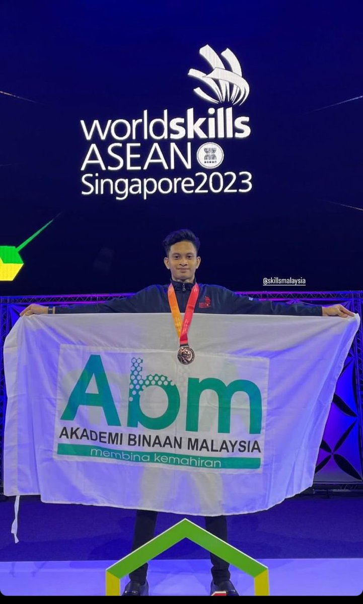 CIDBMALAYSIA's tweet photo. Tahniah Kepada Muhammad Habibullah Bin Mohd. Yusuff Pemenang Pingat Gangsa Worldskils ASEAN Singapore 2023 Bidang Refrigeration and Air-Conditioning β¨
Wira Malaysia dari ABM Utara π
#skillspower #skillstoacareer #CIDB #abmutara #worldskillsaseansingapore2023 https://t.co/Jtw6t4tWuZ