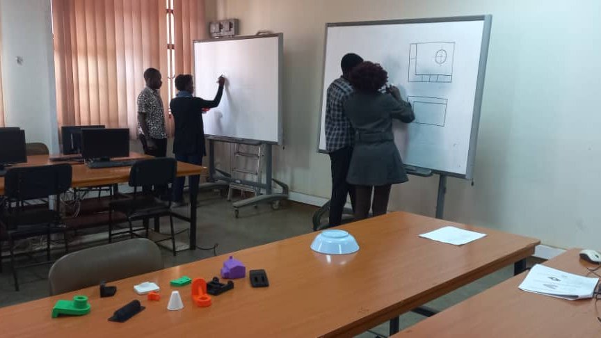 ecolifefoods1's tweet photo. Day 11:
The Ecolife Design Summit included a hands-on seminar where students got practical experience working on design projects related to post-harvest technologies. #Designsummit #Ecolife https://t.co/HXF24OdaYi