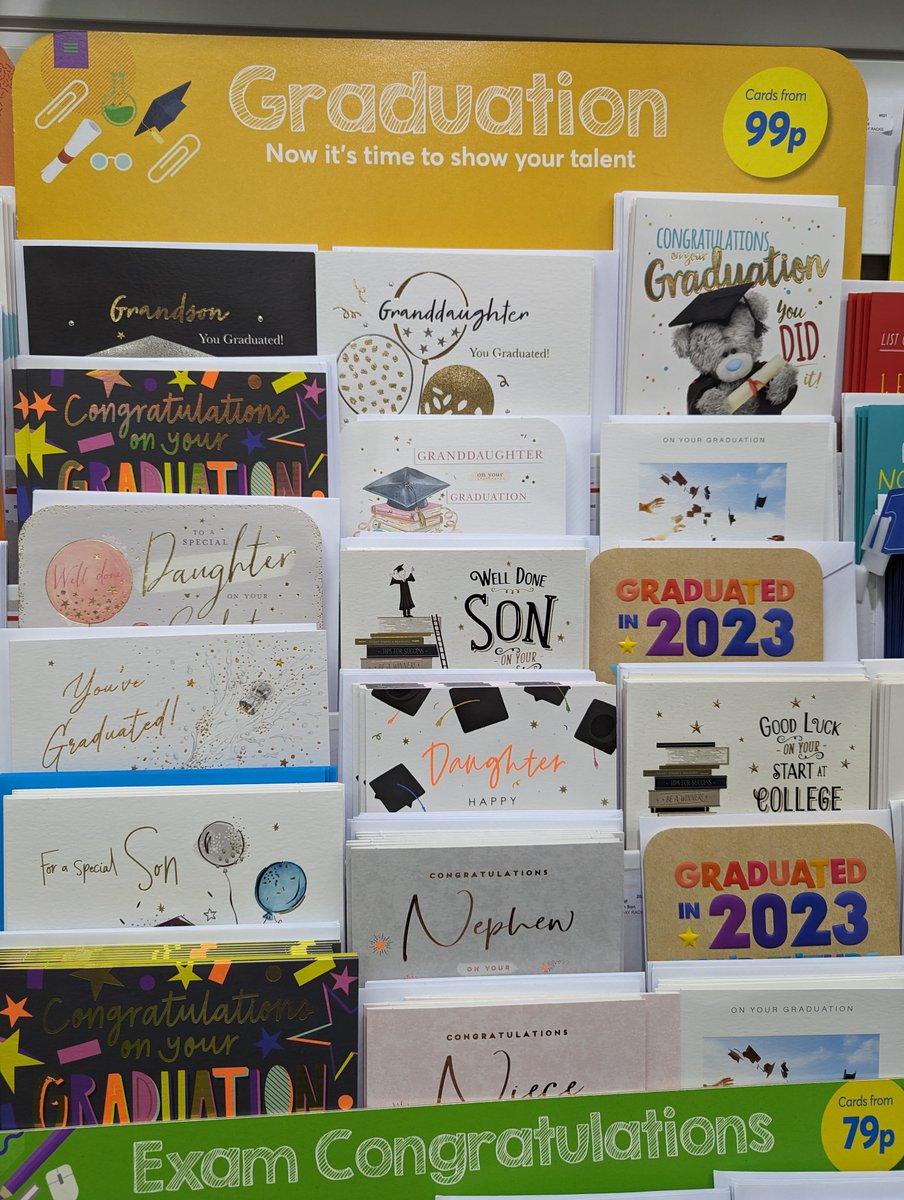 AlhambraCentre's tweet image. Congrats, Class of 2023! 🎓⁠
⁠
The years of hard work, late-night study sessions, and countless memories have led to this moment 🙌 @cardfactoryplc's selection cards and gifts are the perfect way to say congratulations 🎉
⁠
#cardfactory #GraduationGifts #ExamCongrats