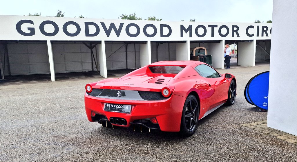 K7Bluebird's tweet photo. Full house for the #Driversbriefing at the #KevinShilling @Hub4Dementia #GoodwoodTrackDay 
Come see the #ACBluebird #ACAceca in the paddock &amp; on the track 
Not able to come buy the book! #Reckless https://t.co/VgD7grTdDW 
#DonaldCampbell
#BooksWorthReading #Dementia
@GoodwoodMC https://t.co/pWEZAiVgSf