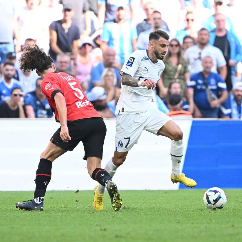 LeLorrUn's tweet photo. Classement du plus grand nombre de saisons en Ligue 1 des clubs cette saison :

🥇Olympique de Marseille (75)
🥈Stade Rennais FC (68)
🥉Olympique Lyonnais (67)
4. AS Monaco (66)
5. OGC Nice (66)
6. FC Metz (65)
7. Lille OSC (65)
8. RC Strasbourg Alsace (64)
9. RC Lens (63)

1/2 https://t.co/C8RPRzPRXy