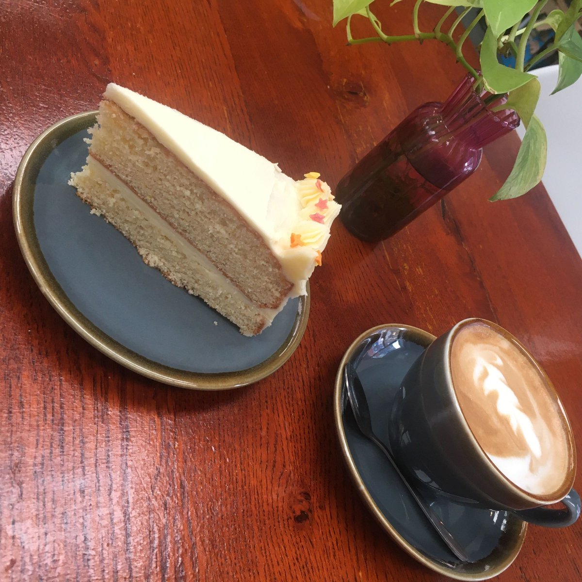 Cake anyone? 🍰 One of our lovely volunteers James and our chef Alice had a great time making a lemon buttercream sponge cake. Come along and check out our deli filled with homemade cakes, fresh sandwiches and sausage rolls 😊