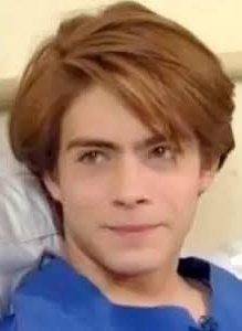 Passada que Dr. Mateo de The Good Doctor é o Nandinho de Maria do Bairro.