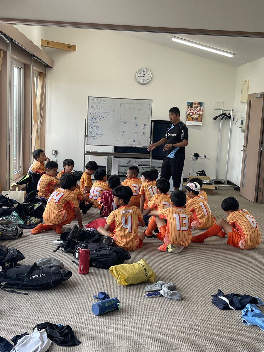 OSO_SFL's tweet photo. 夏合宿in北海道
北海道の選手も同じユニフォームを見に纏い、いざ!
#OSOSFL
#SustainableFootballLife
#BarcelonaFootballStage
#FClegal
#フットボール
#サッカー
#フットボールキャンプ
#サッカーキャンプ
#スペイン
#小学生
#選手募集
#THC井荻接骨院
#サッカー好きな人と繋がりたい https://t.co/zeOhap5NAR