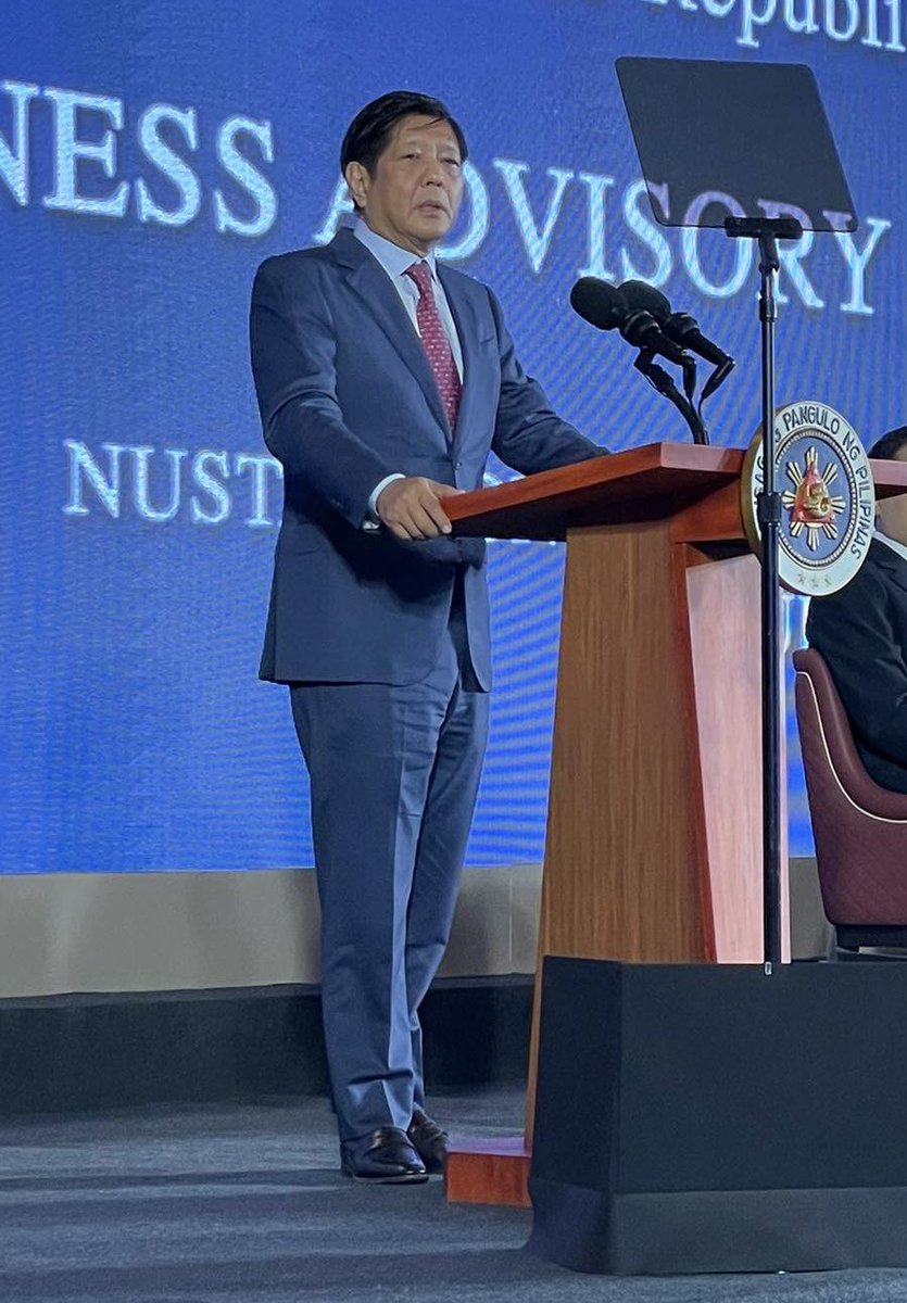 APECBiz's tweet photo. President Ferdinand Marcos, Jr delivers the keynote speech at the opening of ABAC 3. https://t.co/5sjOUNuEo3