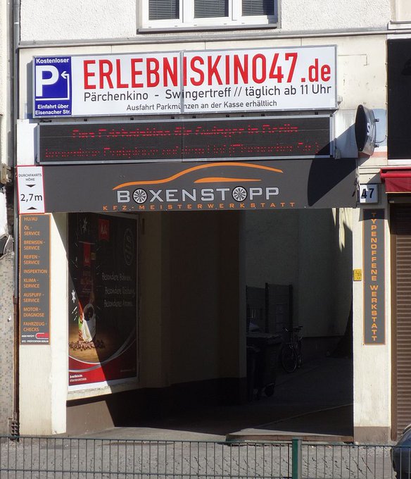 Fr&uuml;her war ich immer hier aber die haben leiden geschlossen :( https://t.co/I59mDFL3uj