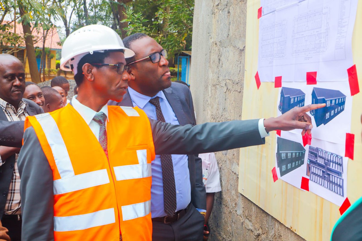 HonKingara's tweet photo. Ground breaking ceremony at Ruiru Boys High school, for construction of dormitory blocks, courtesy of Ruiru Ng-cdf.

This school will soon be a boy's boarding school.
#Mtendakazi 
#RuiruMbele 
#wearedelivering https://t.co/uzWvYc1xwd