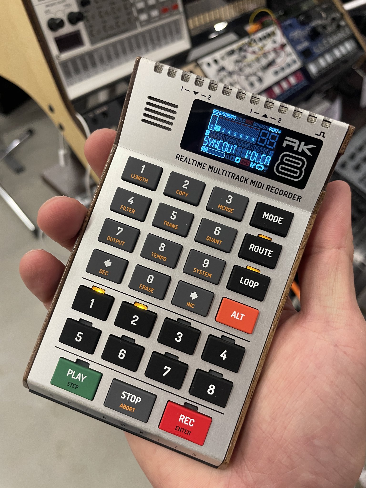 日本未発売!RETROKITS RK-008 電卓型MIDIコン - DTM/DAW