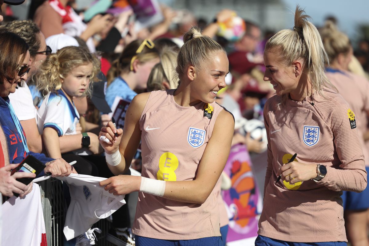 Ticket sales nearing 1.6 million for the Women’s World Cup in Australia and New Zealand theglobeandmail.com/sports/soccer/…