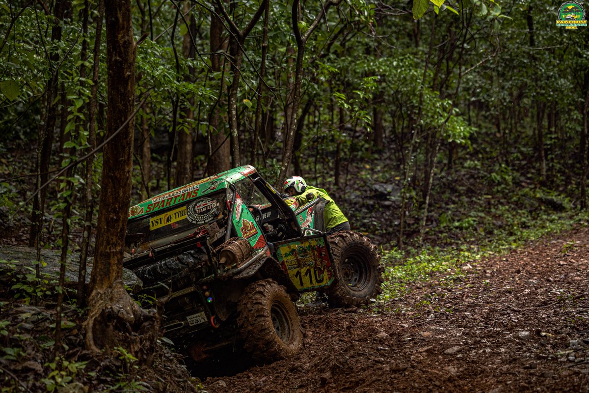 Cougarmotorspor's tweet photo. Picture Stories
27 July | Day 6 | Special Stages 17 - 19
The Rainforest Challenge India | 22 - 29 July, Goa 2023  #rfcindia #rfcglobal #goa #comeupwinch #manipalhospital #TenetDiagnostics #tenetmedcorp #brutforce #NeverTurnBack #Jimny4x4 #NEXAExperience #RedBull https://t.co/u0G5WeCRYb
