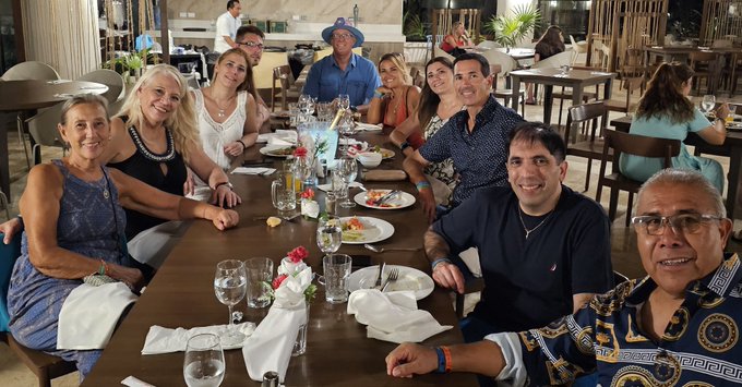Family time, happy 70th to Enrique!! Hope we all reach this age with such fulfillment.  Felices 70 a<a href="/tag/rivieramaya"class="tags"><span>#rivieramaya</span></a><a href="/tag/tulum"class="tags"><span>#tulum</span></a><a href="/tag/positiveenergy"class="tags"><span>#positiveenergy</span></a><a href="/tag/staypositive"class="tags"><span>#staypositive</span></a>