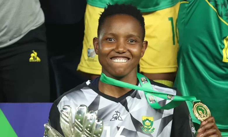 Idyanikuwe's tweet photo. Desiree we've been screaming Andile Dlamini the whole time and you ignored us. Let's all make Dlamini our profile picture and tag @Banyana_Banyana . We can't be suffering because of Danny Jordan politics https://t.co/VRC6DYQFzL