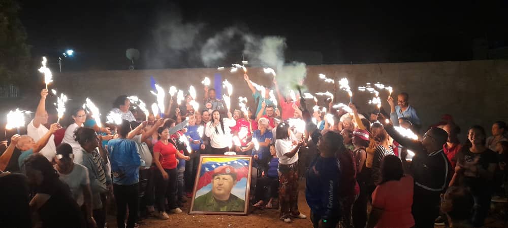 Feliz cumpleaños 69° Comandante Eterno Hugo Chávez, hasta la victoria siempre!!! @PartidoPSUV
@NicolasMaduro
#vivaChavez❤️🚩✊🏼