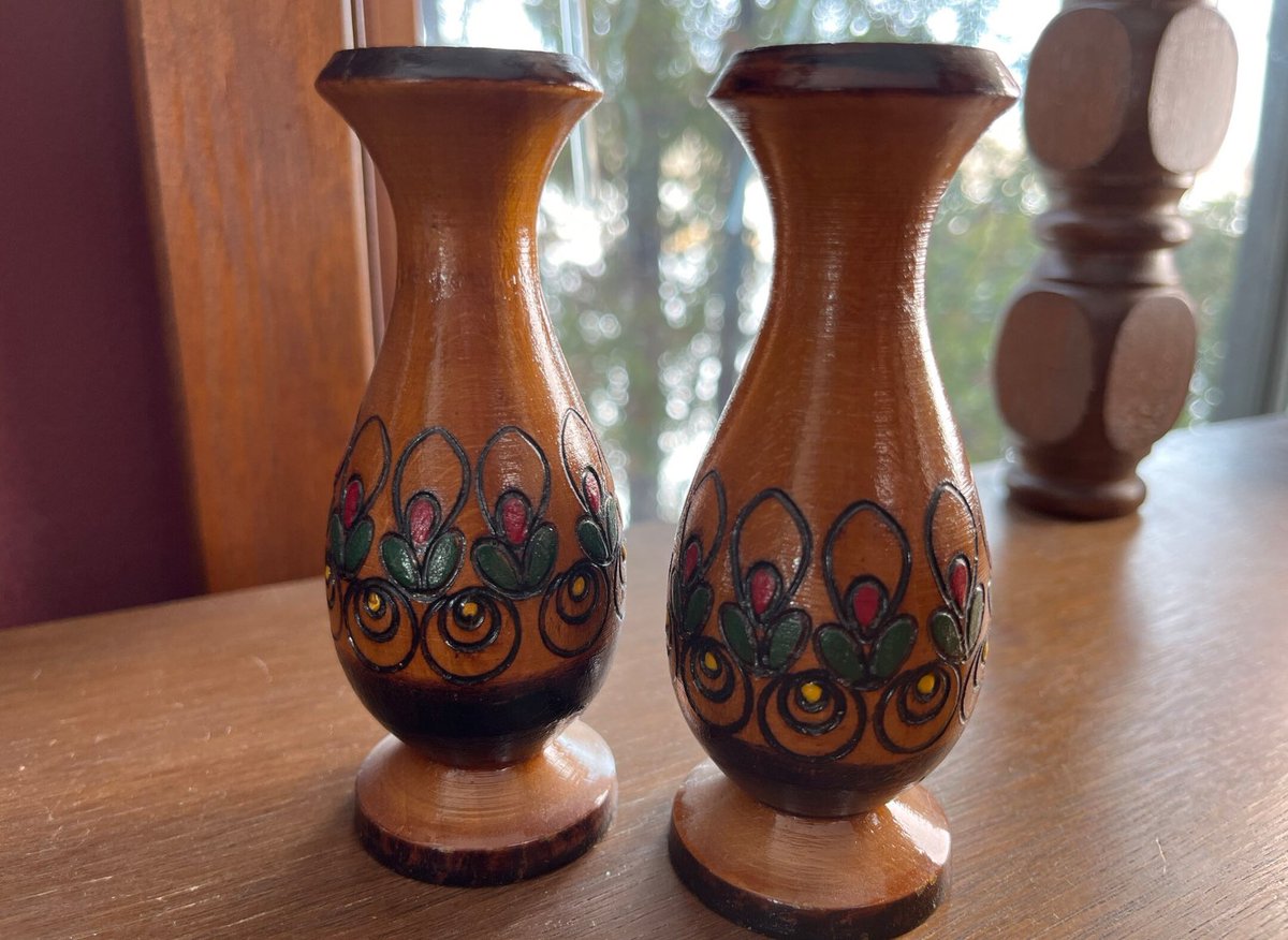 DeesGems's tweet photo. Set of Wooden Candleholders For CA$33 
Get Them Now!
https://t.co/VneeuflRUB
-
-
-
#Etsy #EtsyShop #EtsyVintageShop #Candleholder #WoodenCandleHolder #Vintage #VintageCandleHolder #VintageWoodenCandleHolder #Deesnewoldgems https://t.co/BjF7T4pNZF