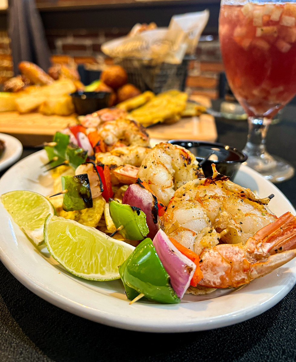 EllisBrucePaul's tweet photo. Snapshot: Had a great time working with my client Chicas Cuban Cafe as they roll out some new menu items this week!
#FoodieLife #foodphotography https://t.co/KibbyiZcJl