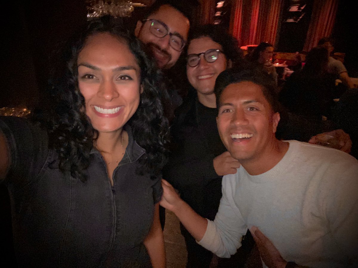 michelleisvc's tweet photo. When you find all the Latinos at the Investor Bar Crawl ✨ @afnajjerh @enzocavalie @ArtePedraza https://t.co/SEU6G75H50