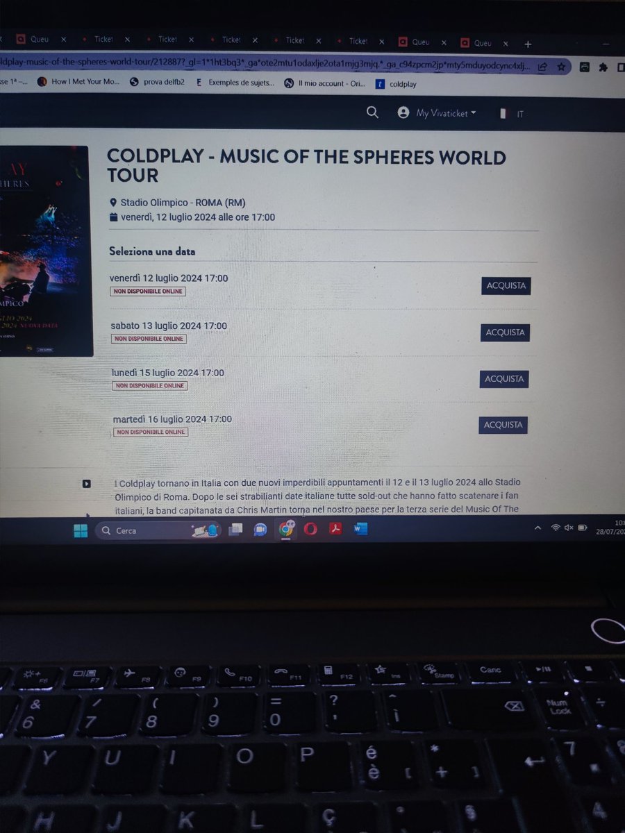 poordesdemon's tweet photo. AFFANCULO #ColdplayRome https://t.co/3PYCyvnrq2