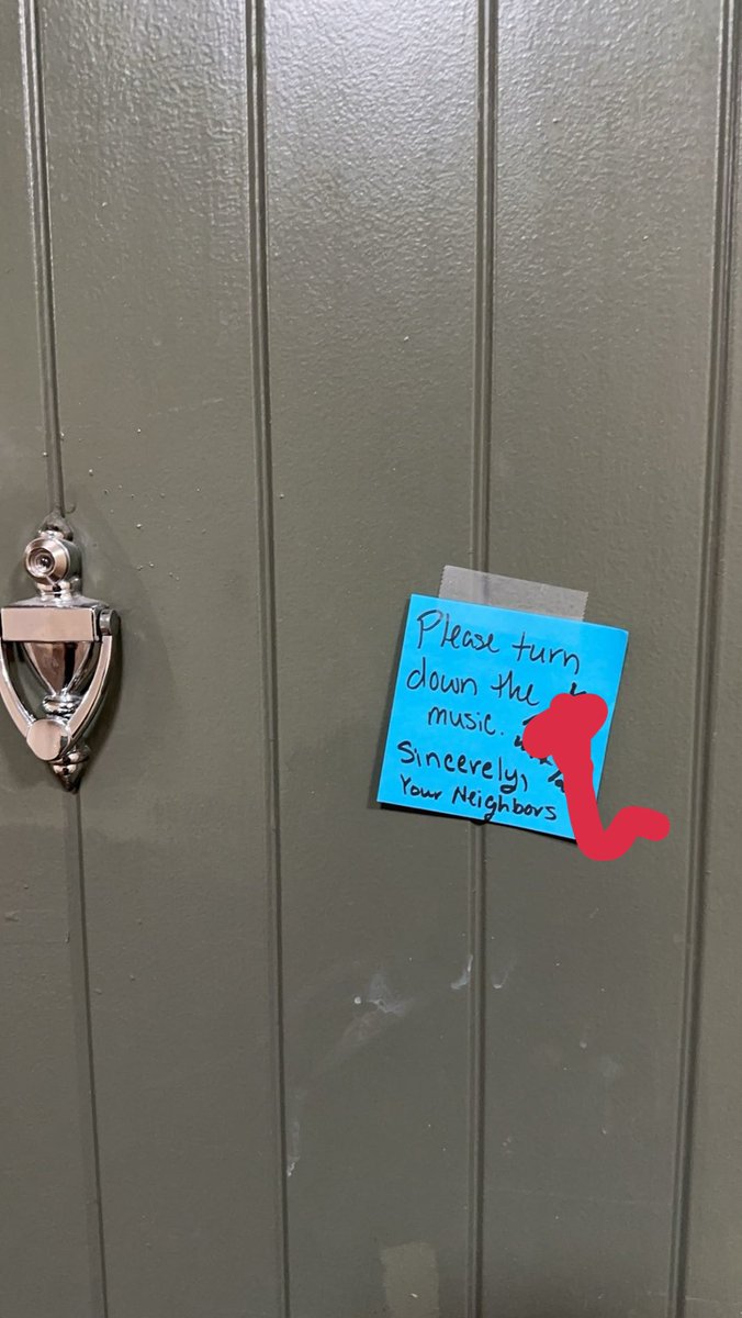 Sorry neighbors la flame dropped 🤷‍♂️ #utopia #ALBUMOFTHEYEAR