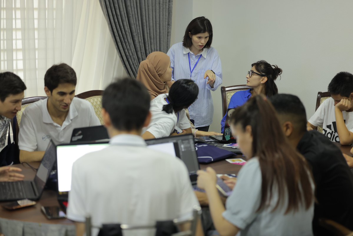 UNFPAUzbekistan's tweet photo. UNFPA 🇺🇿,FAO 🇺🇿 together w/@digitalcityuz organized  "Digital Valley" IT camp, aimed to foster friendship and cooperation in the IT sector among the youth of neighboring countries in Fergana Valley
#DigitalValley #ITcamp https://t.co/dAV6g4lt4Y