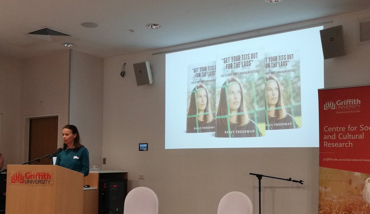 @Griffith_Uni @GriffithBiz @Griffith_THS Sport Management Alumnus Sally Freedman @FreedmanSal reading from her new book - a memoir of working in sport & dealing with gender inequity @GriffithUniSAGE 
Powerful account ⚡ #WWC2023 fairplaypublishing.com.au/products/get-y…