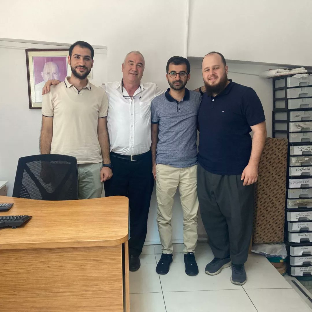 agdbakirkoy_'s tweet photo. İlçe başkanımız M. Selim Bilgili ve beraberindeki heyet Teşkilat büyüklerimizi ziyaret etti. https://t.co/DSzaGWwJKk