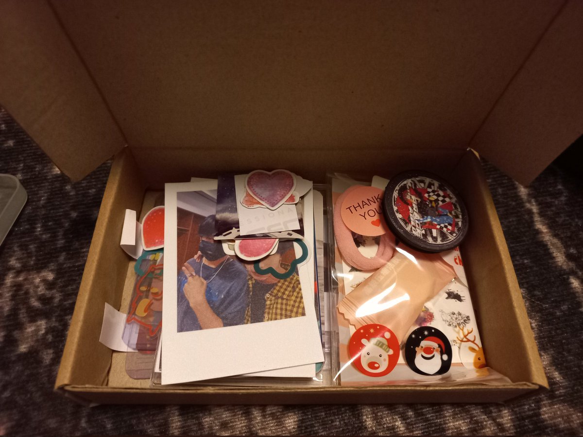 keuniiverse's tweet photo. thank you, @PrintPrio !!! sa mga pcs, freebies, and dun sa letter hihi 🫶🏻 aalagaan ko sila promise ✋🏻 https://t.co/tBLYOoanPG