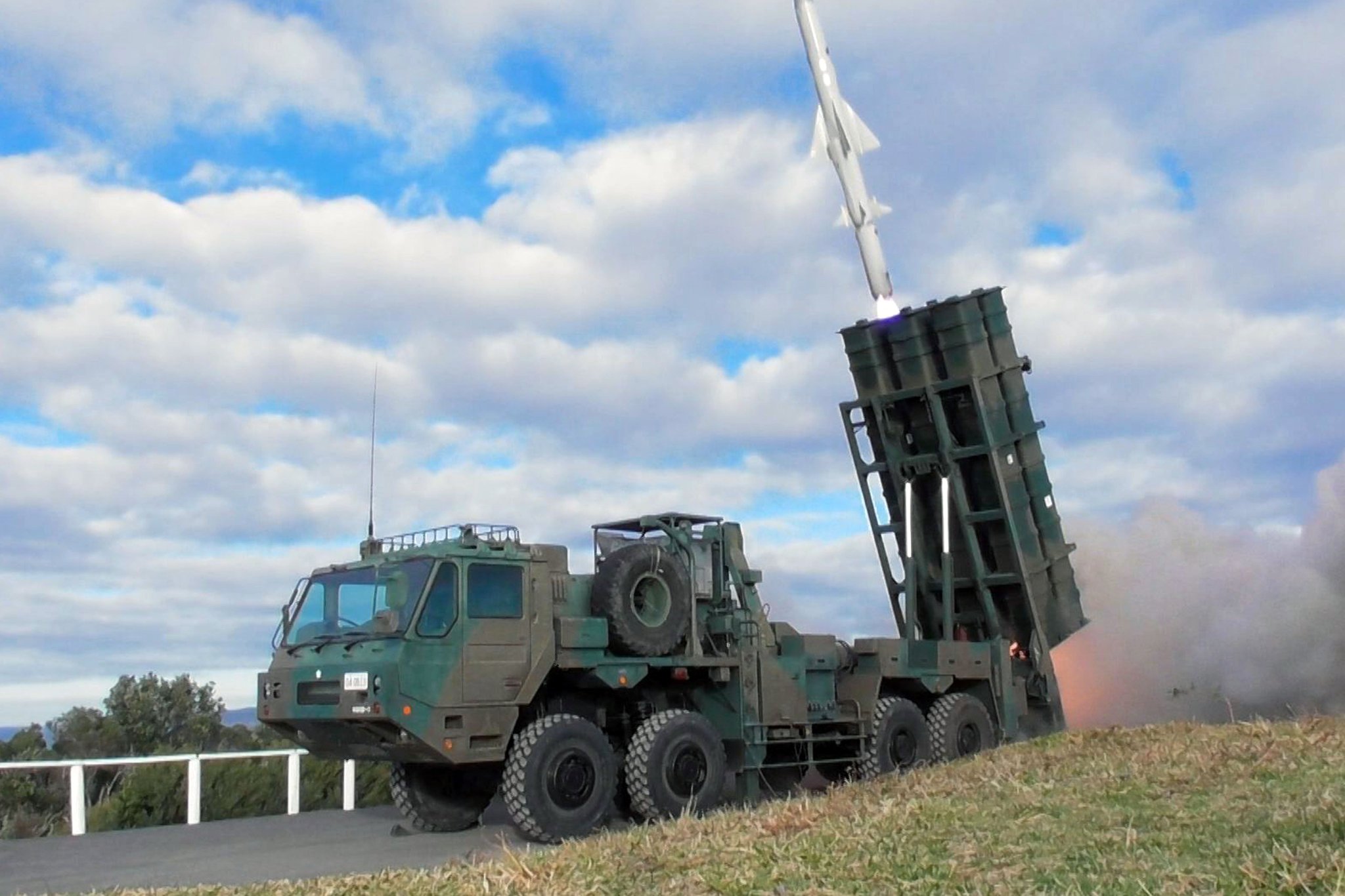 防衛省 陸上自衛隊 on X: 防衛省 陸上自衛隊 on X: