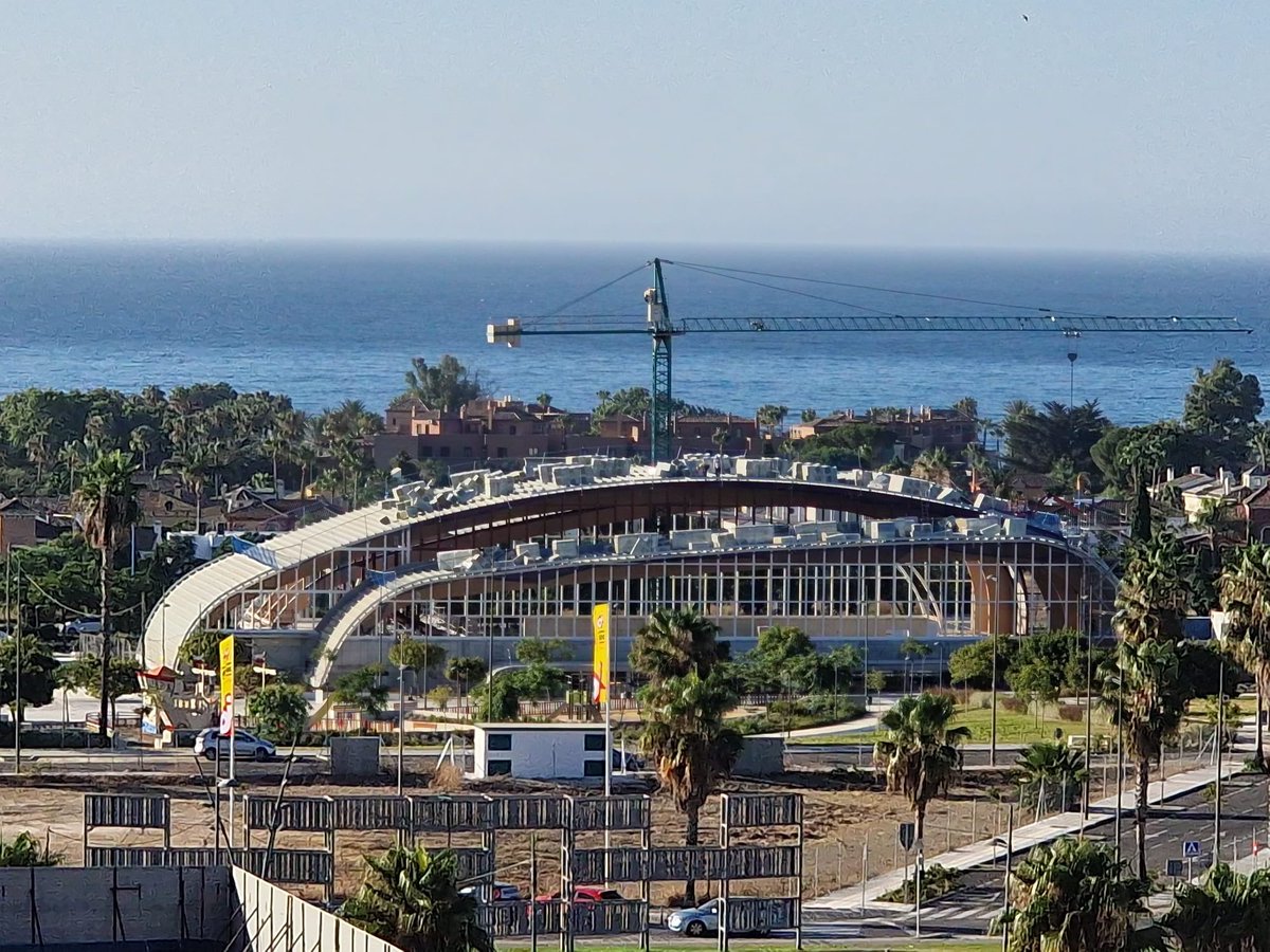 Buenos días ☀️🤗 #sanpedroalcantara Avanzamos con la construcción del nuevo pabellón polideportivo cubierto 🏐🏀⚽️
<a href="/TenenciaSPA/">TenenciaSanPedroAlc</a>