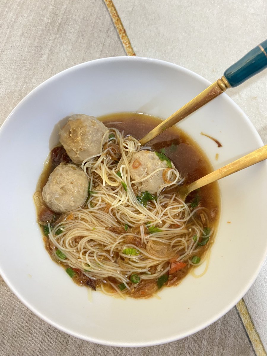 menteggaa's tweet photo. Bahagia abis bikin bakso di rumah dan  enakkk ☺️🫶🏻 https://t.co/opVj6bD7n4