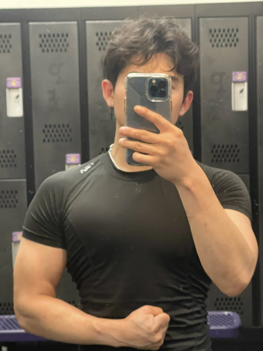 Who tryna get choke?