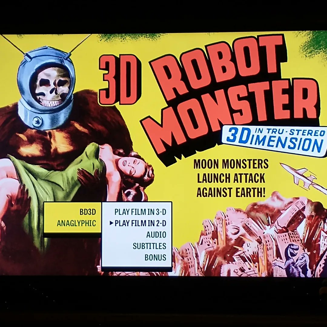 GordonMiller_CS's tweet image. #NowWatching🎬 #RobotMonster in #3D  @BayviewEnt