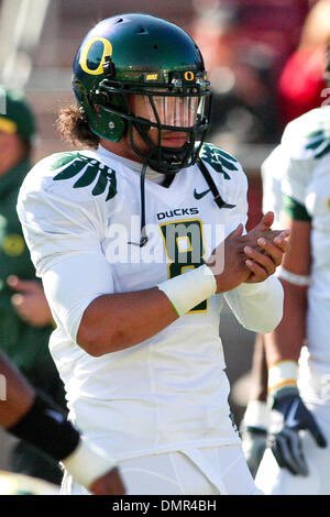 jones_Ks's tweet photo. @fashion_nfl Jerimiah Masoli had the best combo with the Schutt DNA, a RB Facemask &amp; visor combo. https://t.co/5KL3beHYLm