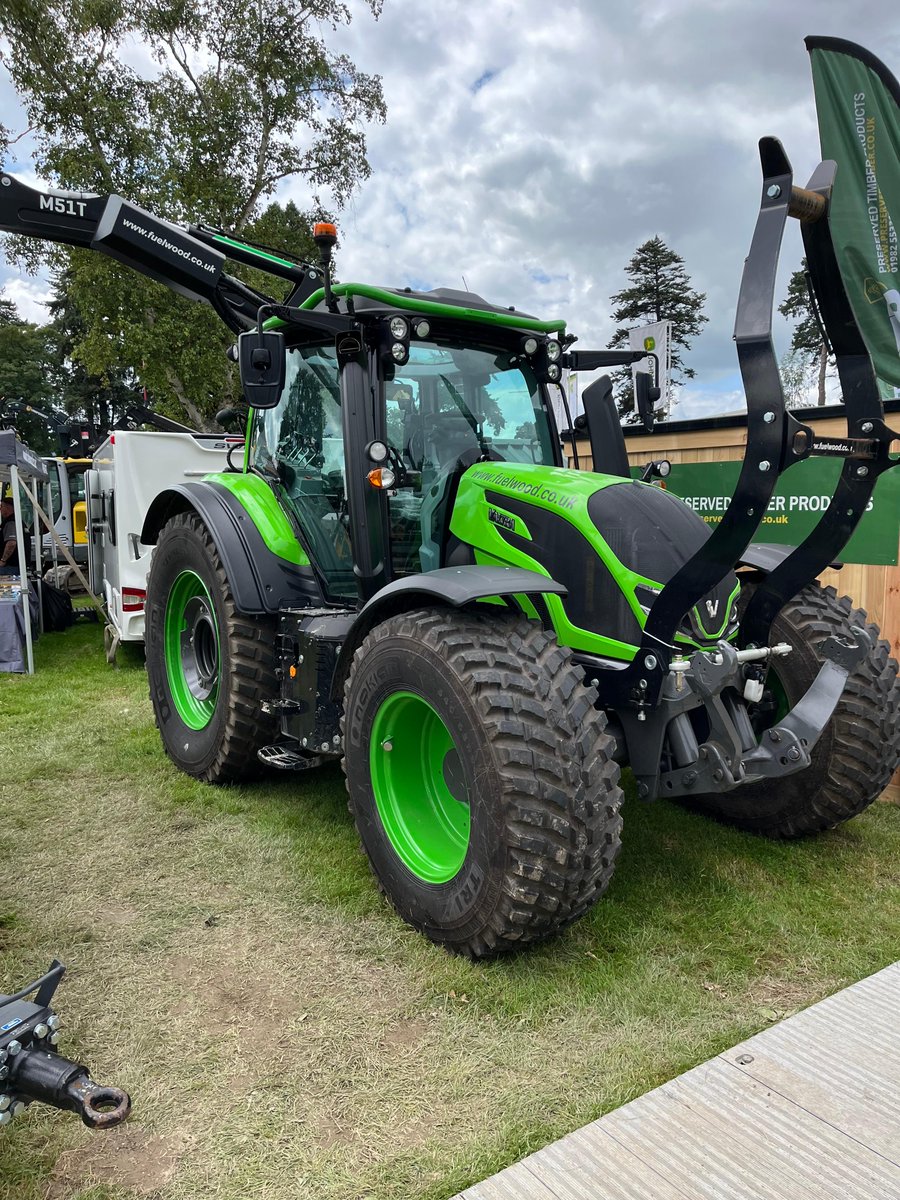 WattsCommercial's tweet photo. On Tuesday, our Senior Commercial Manager, Nathan Amey,  represented us at The Royal Welsh Show alongside Pennant Finance. Nathan enjoyed the day meeting lender partners in the agricultural sector #royalwelshshow #wattscommercial #wattstheanswer #pennantfinance https://t.co/ZlZodjvZ3Z