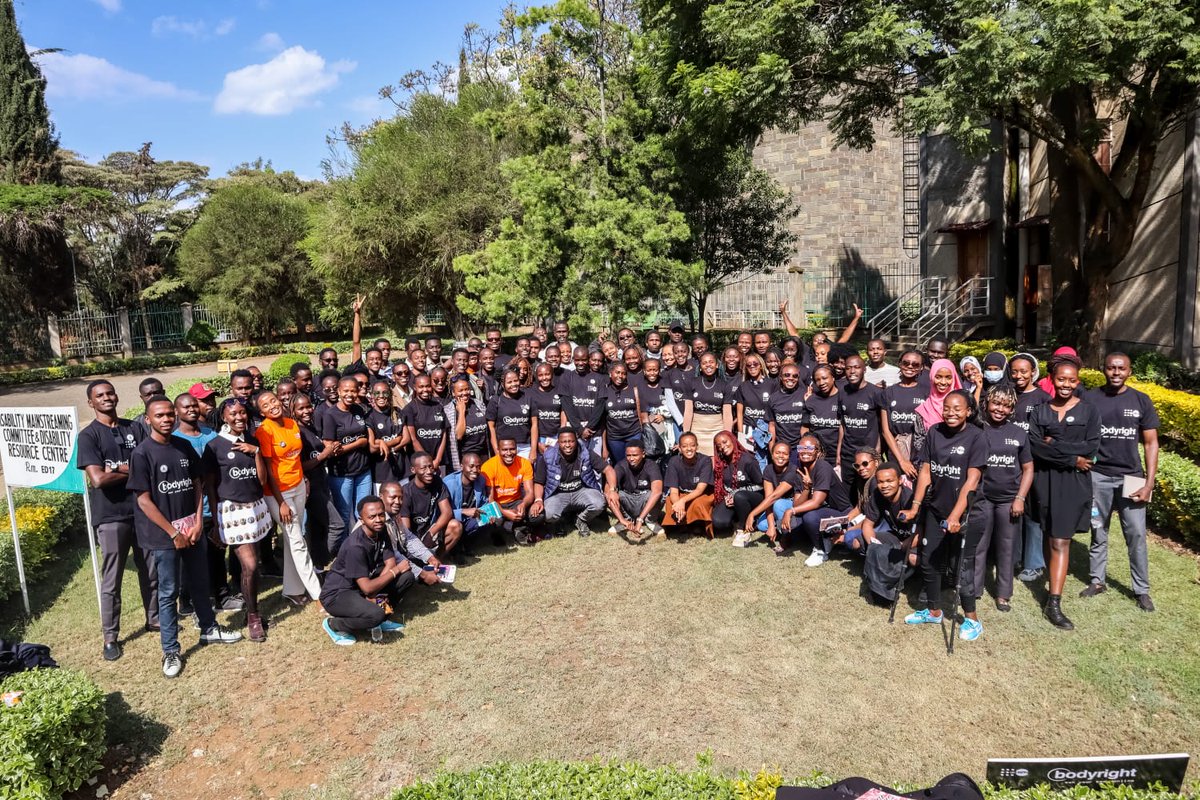 PanelUnfpa's tweet photo. " A tree stands strong by its roots, and a society thrives by nurturing its youth."

Create a supportive environment that ensures every young persons potential is fulfilled. 

#UNFPAYAPKe 
#1vision3zeros https://t.co/z9Z3NboTzT