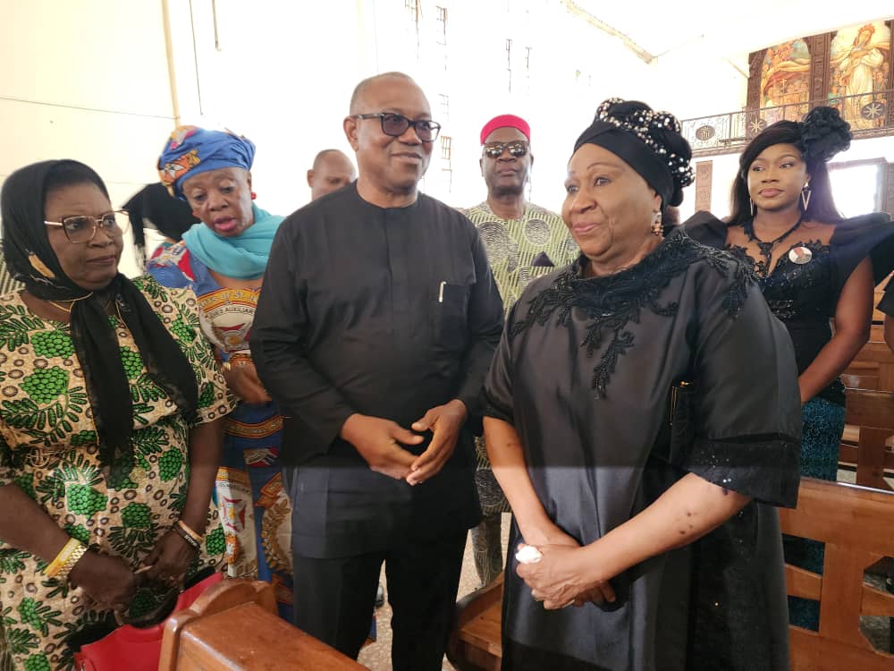 PeterObi's tweet photo. Yesterday, I joined the family of Sir Vincent Ogbulafor, the Former National Chairman and National Secretary of the People's Democratic Party, for his requiem mass, officiated by the Catholic Bishop of Umuahia Diocese at Mater Dei Cathedral, Umuahia,Abia State. https://t.co/sz84vjVVKv