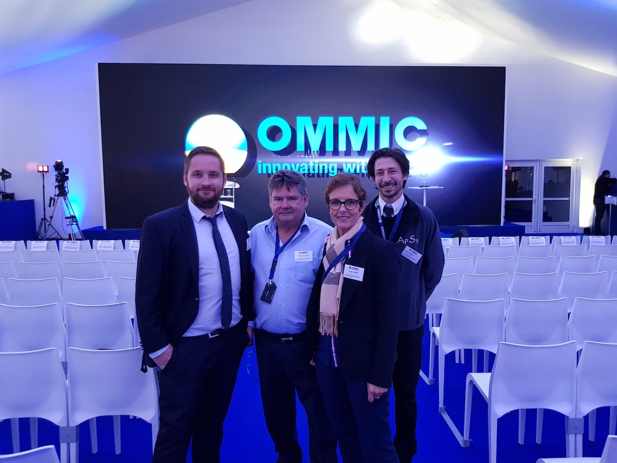 Europhobe's tweet photo. Fou ! Un homme d'affaires chinois prend le contrôle d'#Ommic qui conçoit des puces à usage militaire. L'État confisque les actifs pour les brader au groupe américain Macom ! STMicroelectronics ou Soitec auraient pu être intéressés. " Souveraineté industrielle " scande #Macron. https://t.co/wjYvvsyGRZ