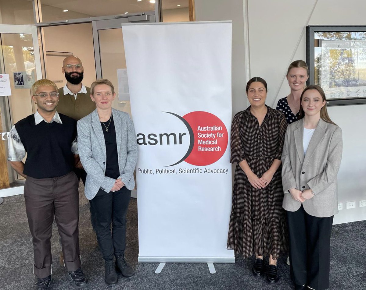 ayeisha_m_a's tweet photo. Better late than never! This years WA ASMR committee at our scientific symposium in June. Small but mighty (and apparently also good at unknowingly colour co-ordinating with our neutral themed outfits)
#wascience #ASMR2023 @TheASMR1 https://t.co/JMnCxgNWRE