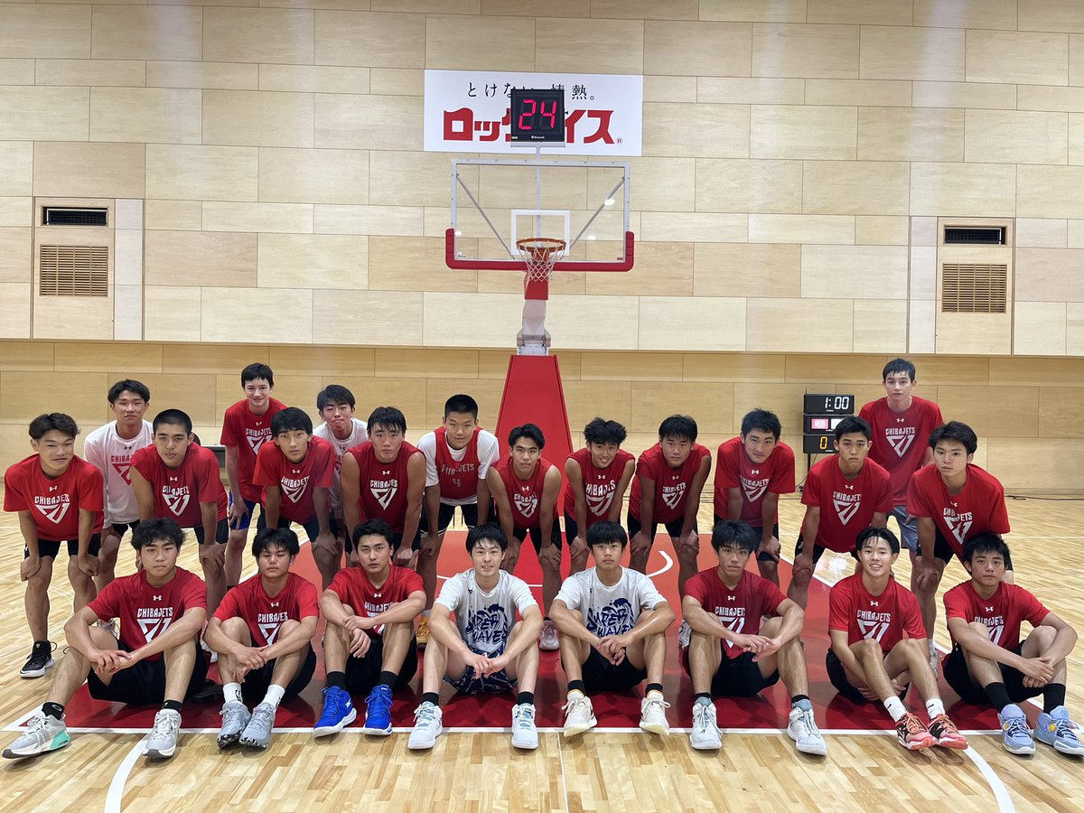 chibajets_youth's tweet photo. 【中学生練習参加🏀】
夏休み期間になり、鳥取県にあるクラブチーム #SuperWaves から #橋倉誠人 君と #山﨑勇輝 君の2名が #千葉ジェッツU18 の練習に参加しました✨💪🏻「めっちゃ楽しかった」と楽しんでくれました🎶
#千葉ジェッツユース #千葉ジェッツ #RIB #鳥取県 https://t.co/gCIbmWdHeO